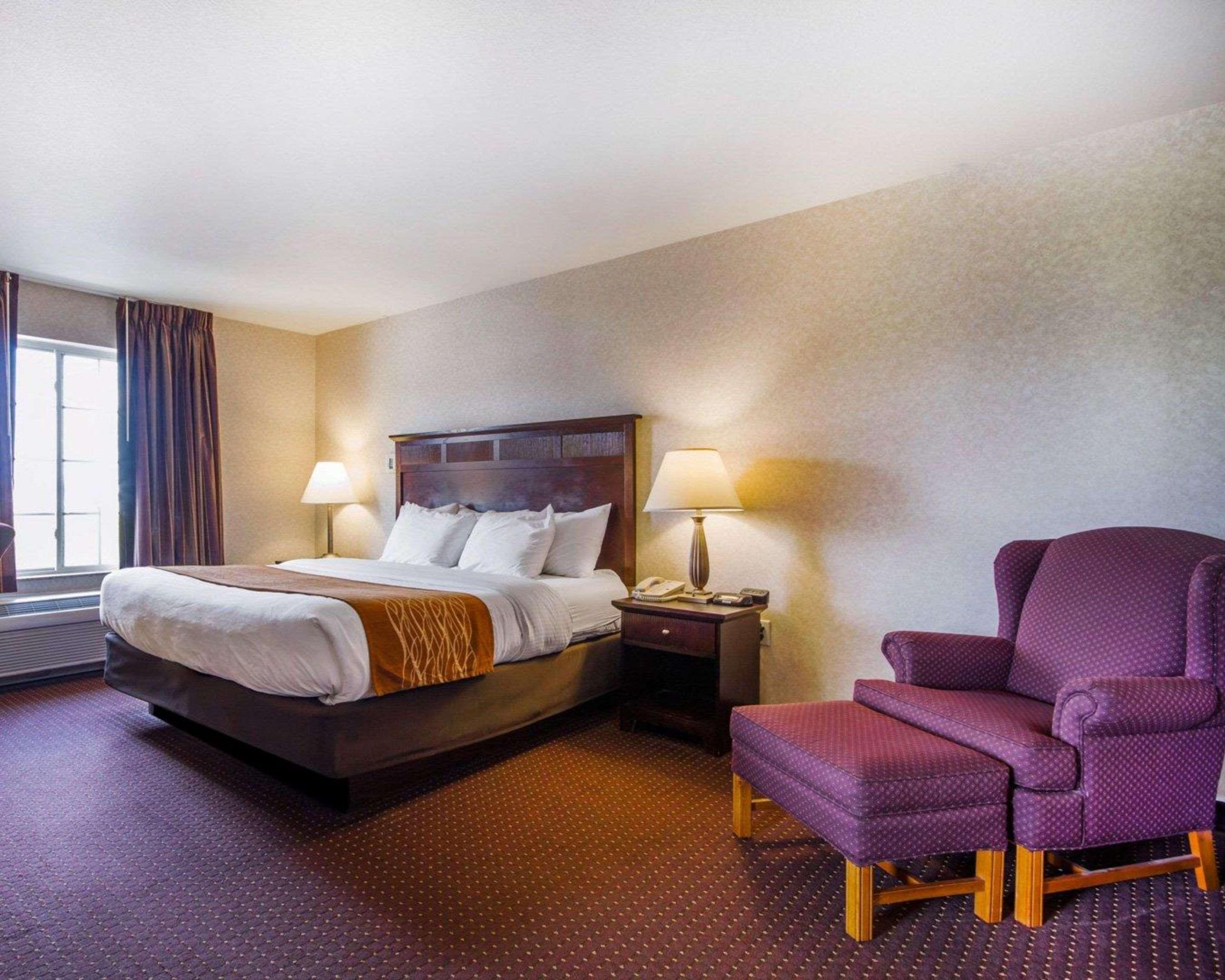 Comfort Inn & Suites Madison North Deforest Ngoại thất bức ảnh